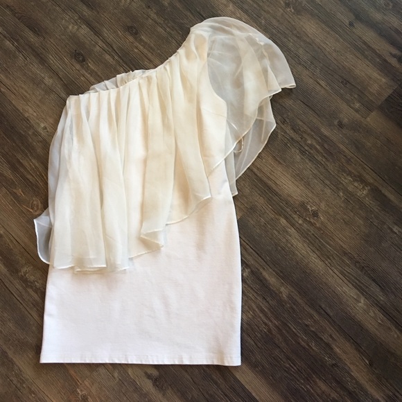 Beautiful White One-Shoulder Flowy Dress | Sz M - Picture 1 of 2