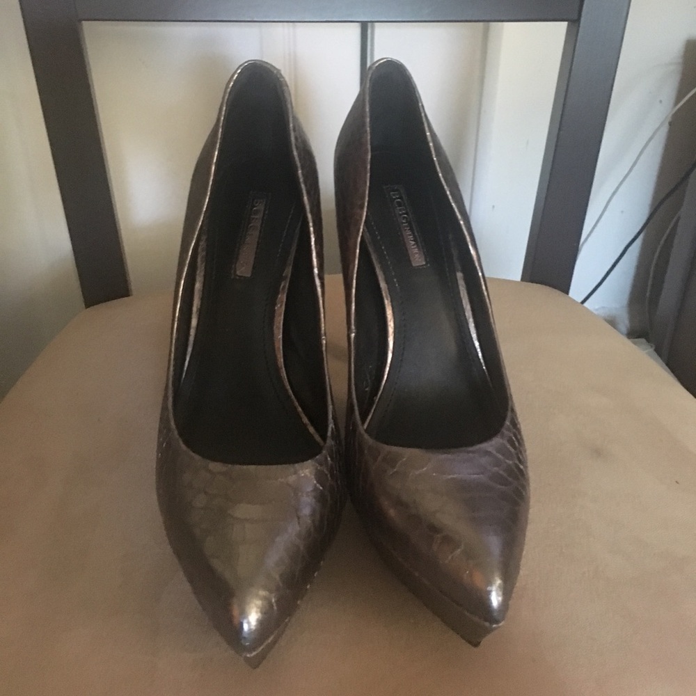 Metallic bcbg platform pump - Picture 2 of 2