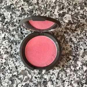 Becca Luminous Blush
