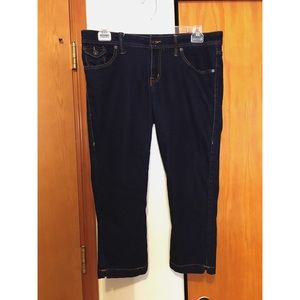Dark Wash Jean Capris