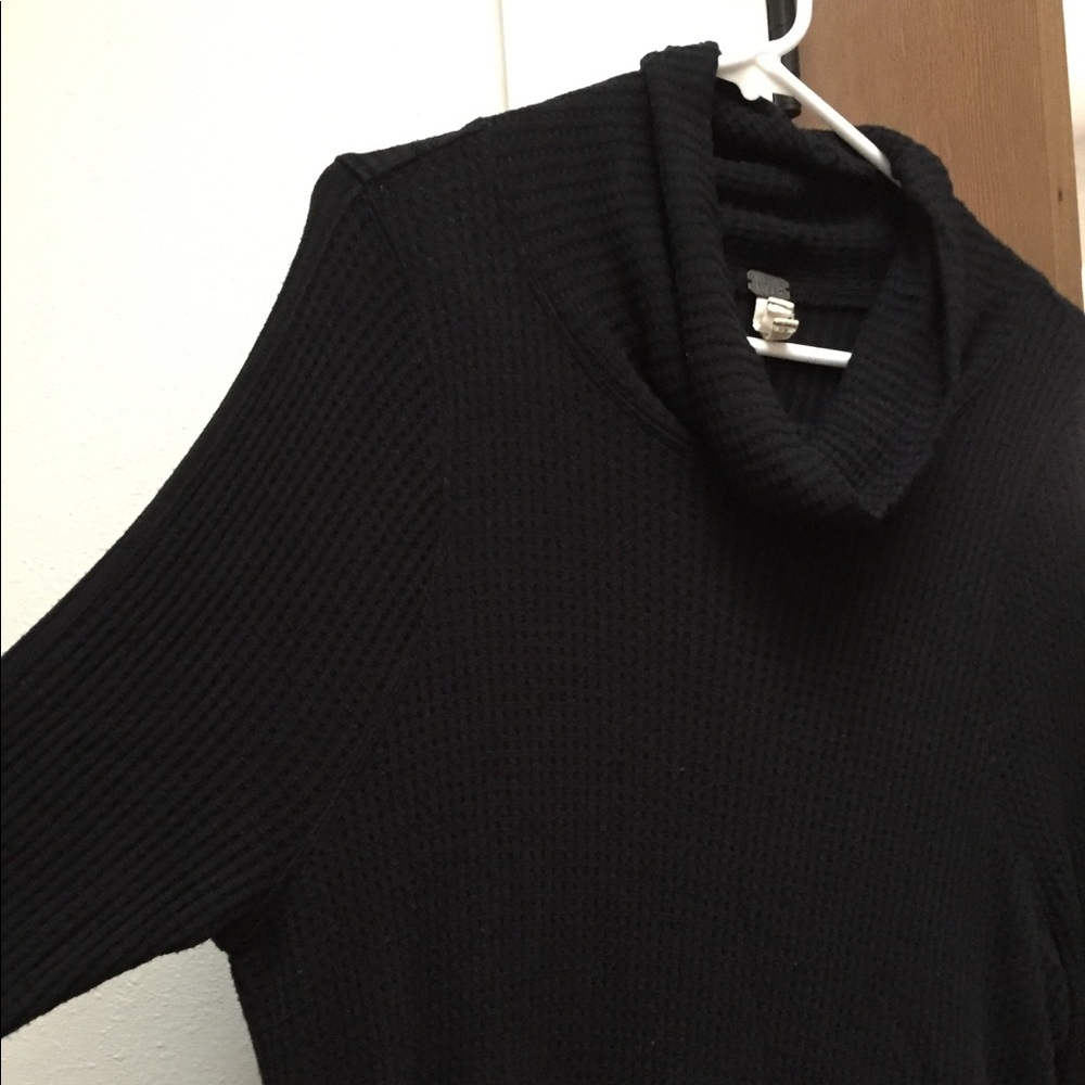 Free people thermal cowl neck Large