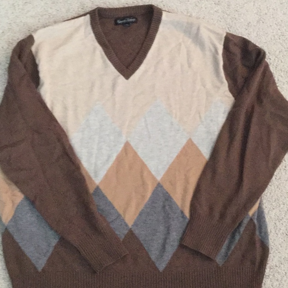 Men's brown wool sweater