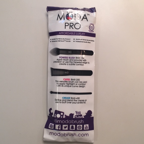 Makeup brushes - Picture 2 of 2