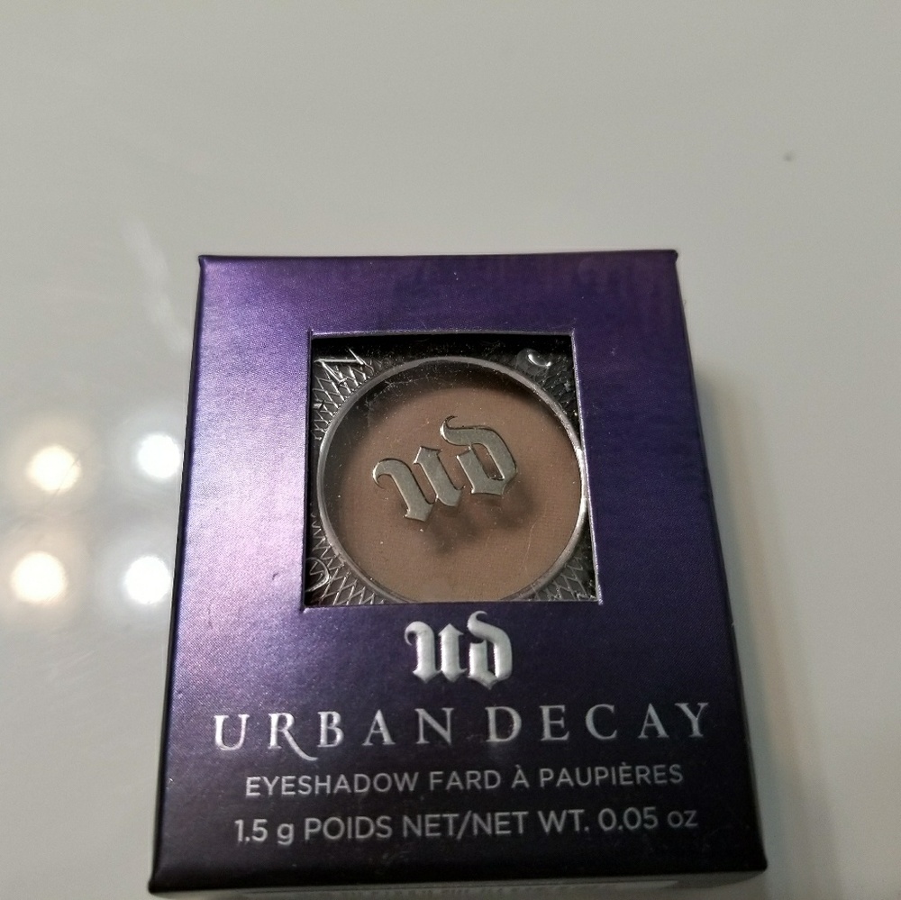 Urban Decay eyeshadow naked