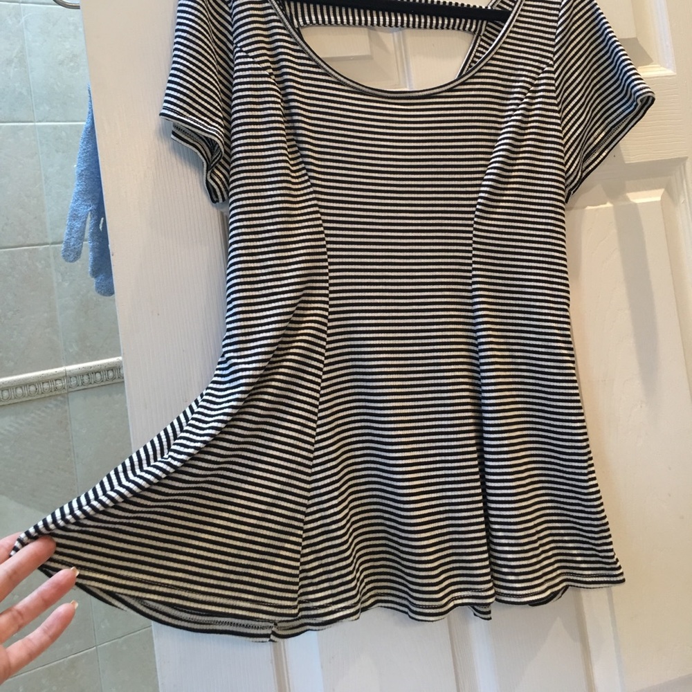 Torrid top - Picture 2 of 4