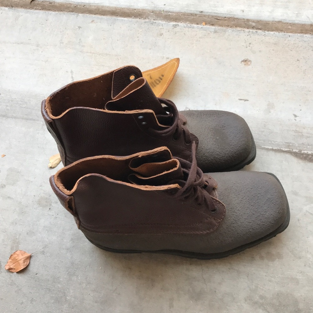 Vintage 1964 Tretorn work boots sz 7!Deadstock