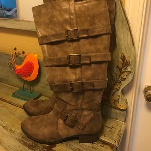 Intaglia Wide Calf boots extra wide size 9.5
