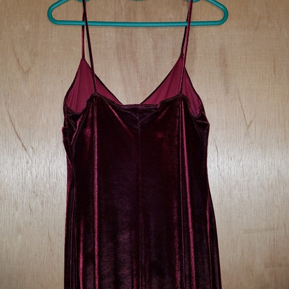 Pandora Floor Length Gown - Picture 3 of 5