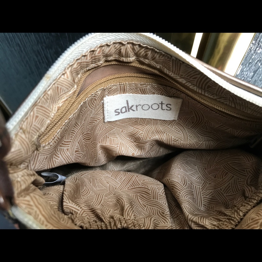 Purse - Picture 3 of 3