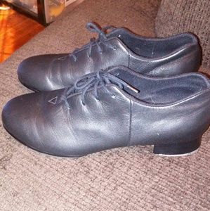 PRICE DROP! Like New Bloch Audeo Lace Up Tap Shoes