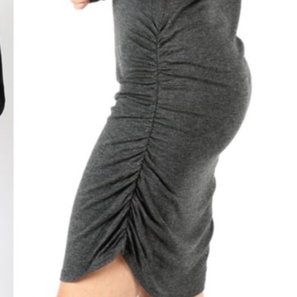 Versatile Side Ruched Top/Dress - Picture 2 of 4