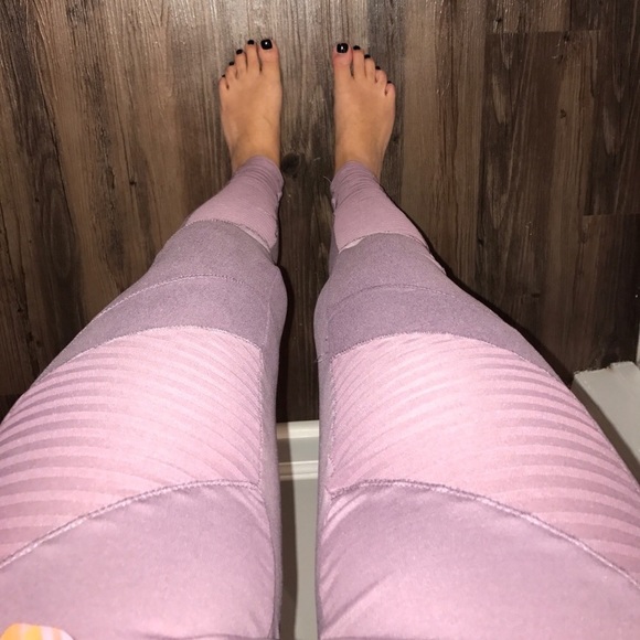 Mauve Purple Moto Comfy Style Leggings Athleisure - Picture 3 of 7