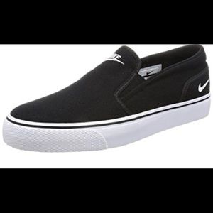 Nike Janoski Toki slip on
