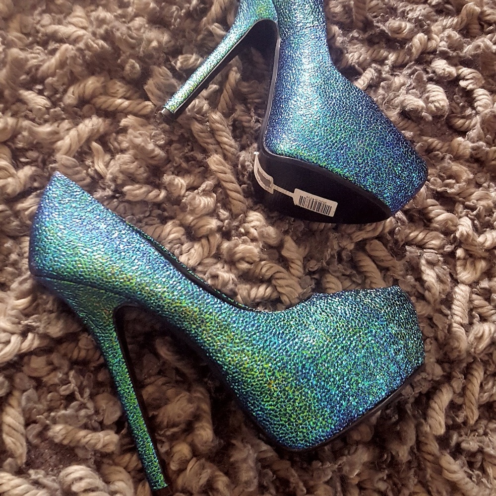 Steve Madden Holographic Platform Stilleto Heels
