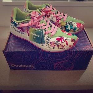 Flower Print Sneakers Brand New Unworn