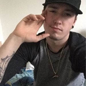 Meet your Posher, Ethan