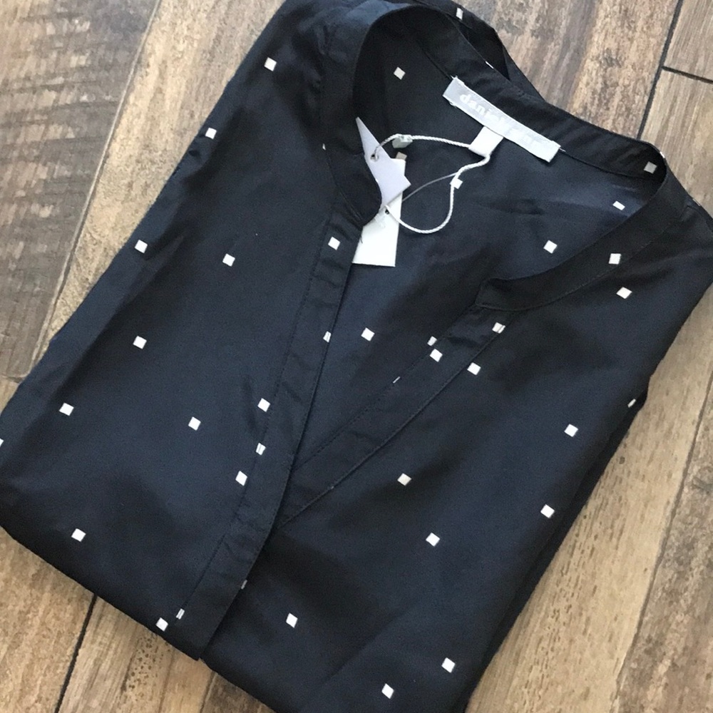 💢FLASH SALE💢Daniel Rainn Black & White Top