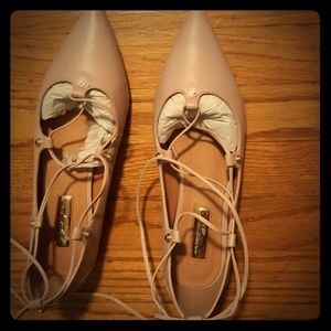 Halogen stylish flats