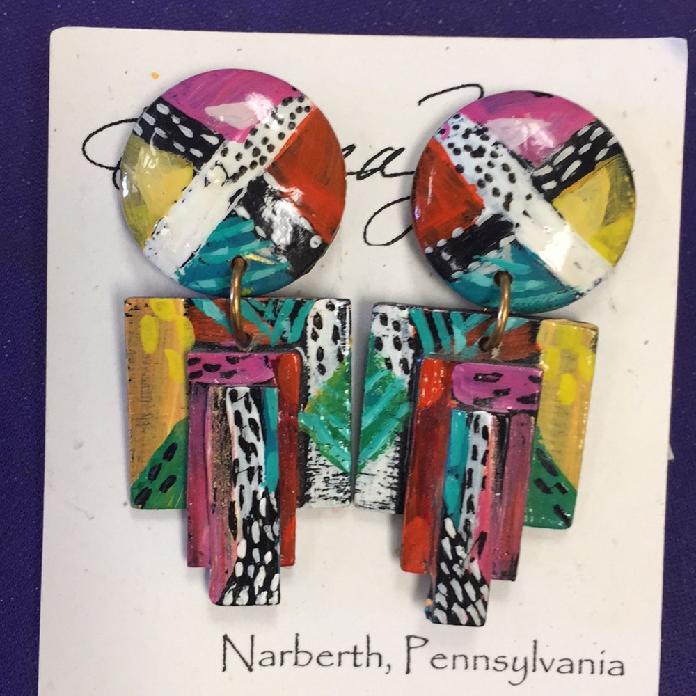 Earrings hand painted bright & very light boutique