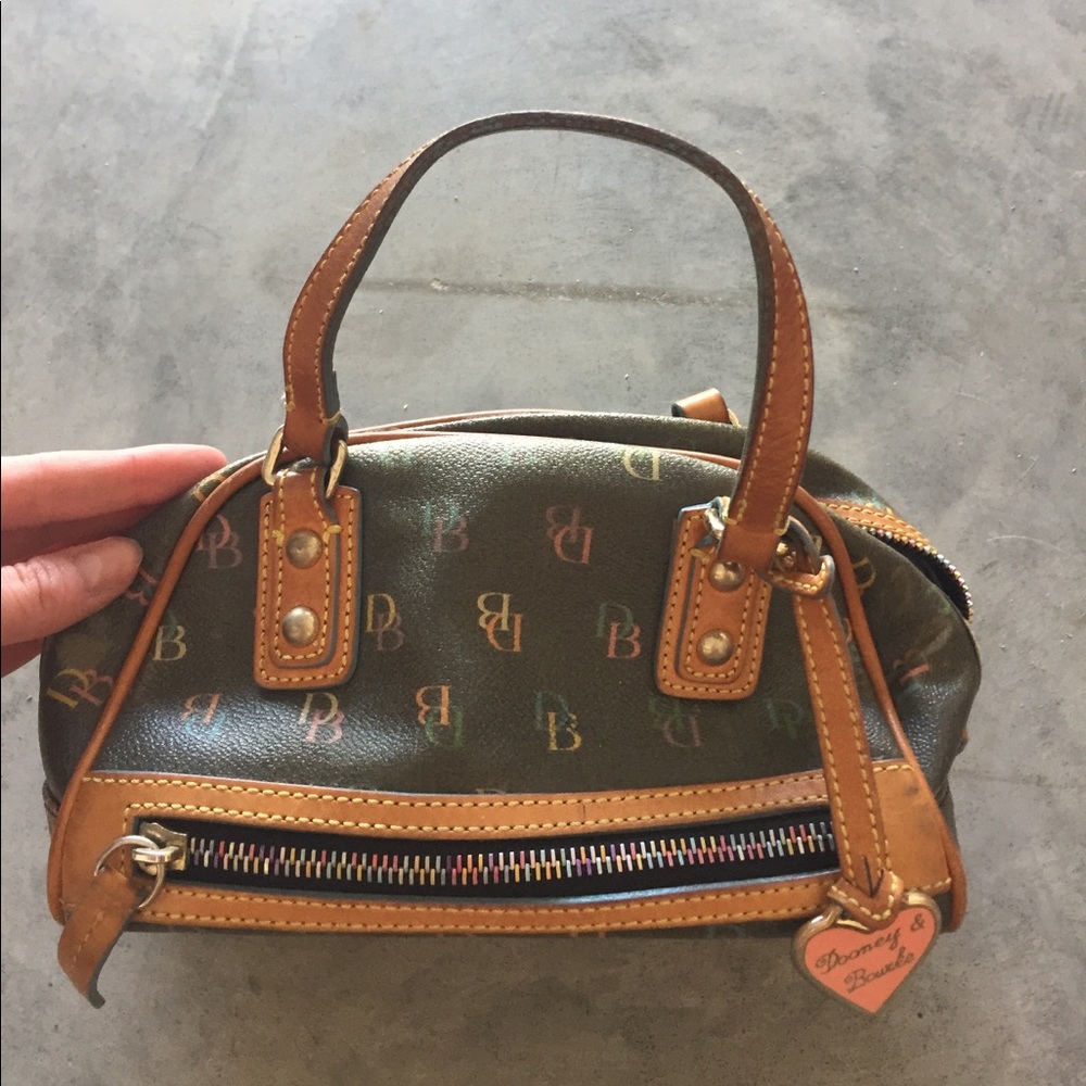 Dooney & Bourke small purse