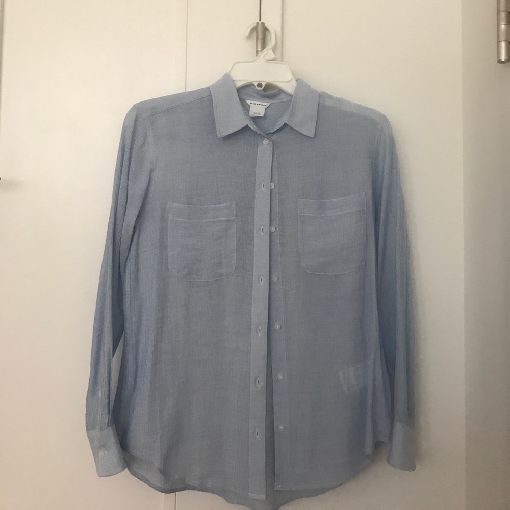 NWOT Club Monaco button down shirt ❤️