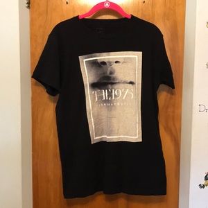 The 1975 band tshirt