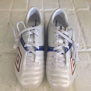 Brand new White Umbro soccer cleats