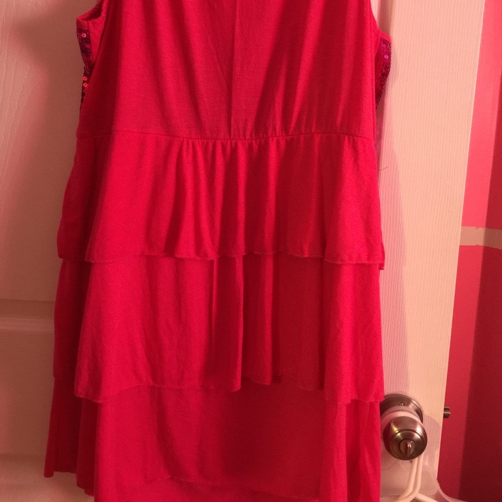 Sequence & Ruffled tank - Picture 3 of 3