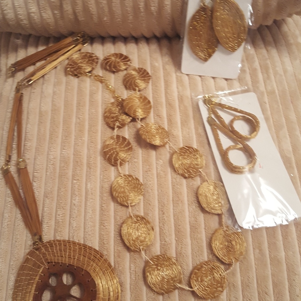 Hhand crafted Jewelry from Brazil