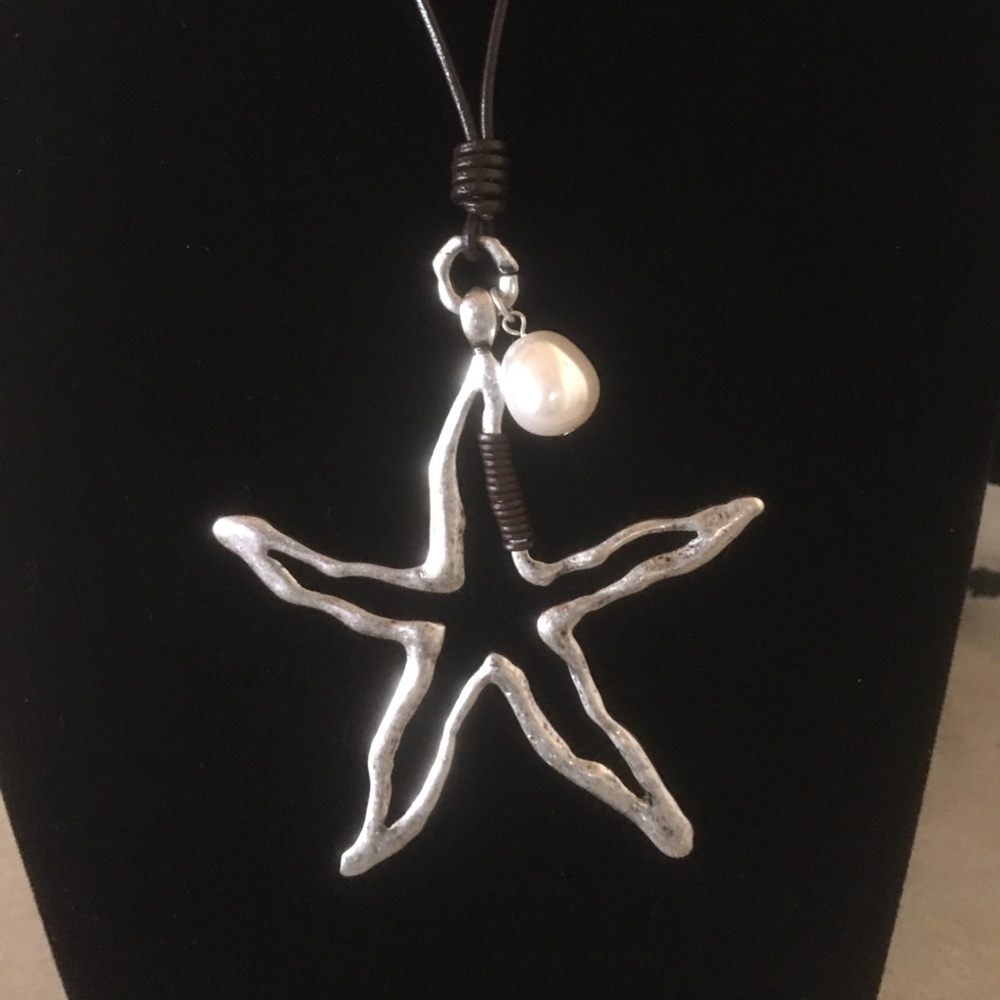 REDUCED! Gorgeous Star Long Necklace