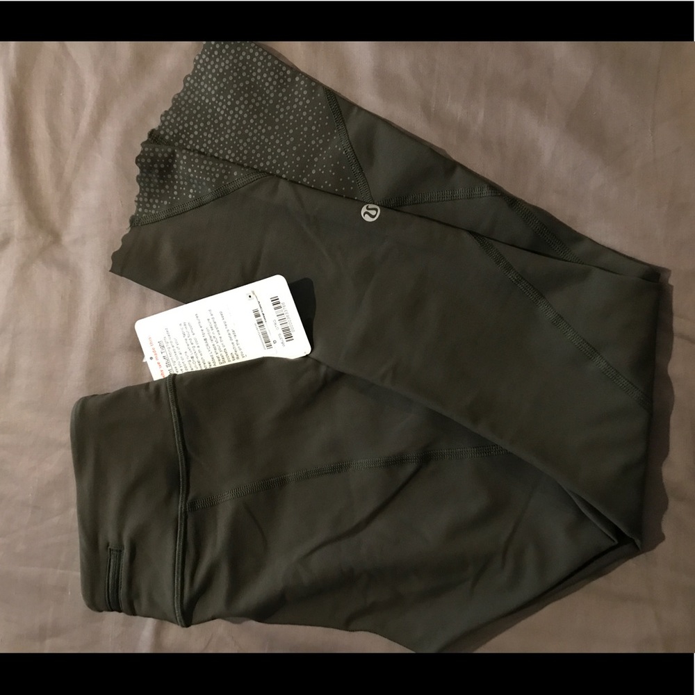 NWT Lululemon tight stuff tight green sz 6.