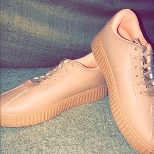 Rose Taupe Sneakers