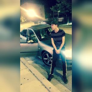 Meet your Posher, Emmanuel