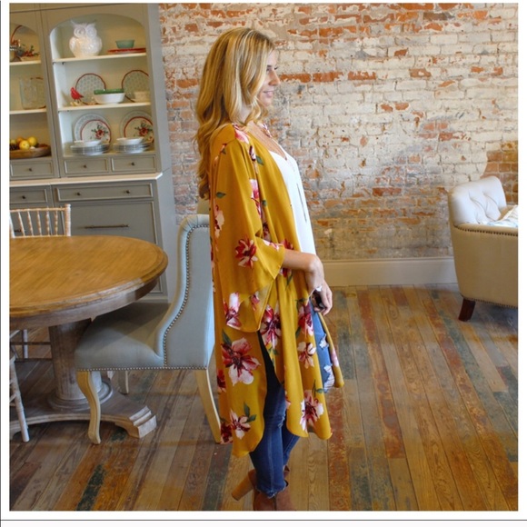 Fall Mustard Floral Open Cardigan - Picture 3 of 4