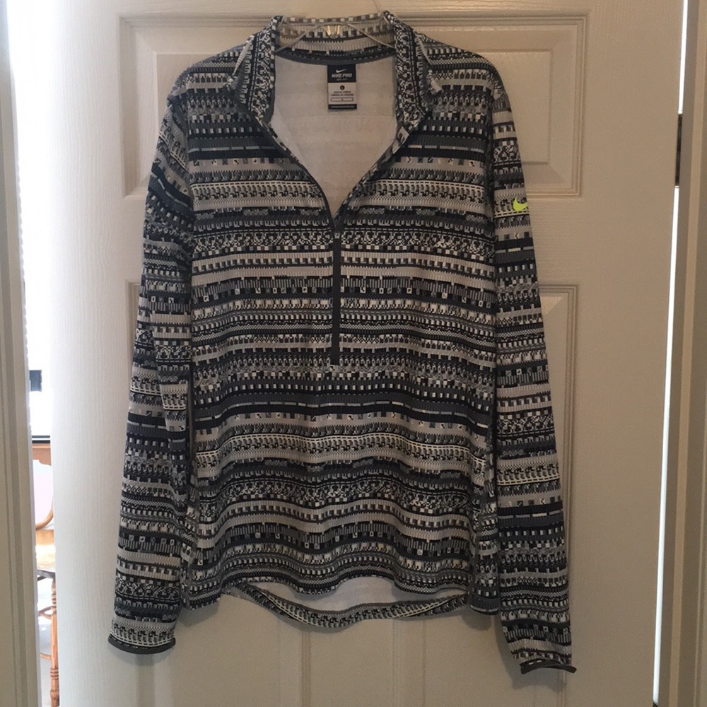 Nike Pullover sz L