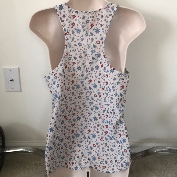 Floral top - Picture 3 of 3