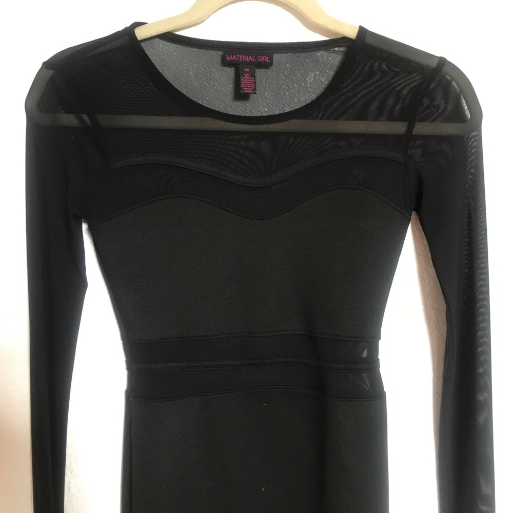 Black long sheer sleeve mini dress🖤