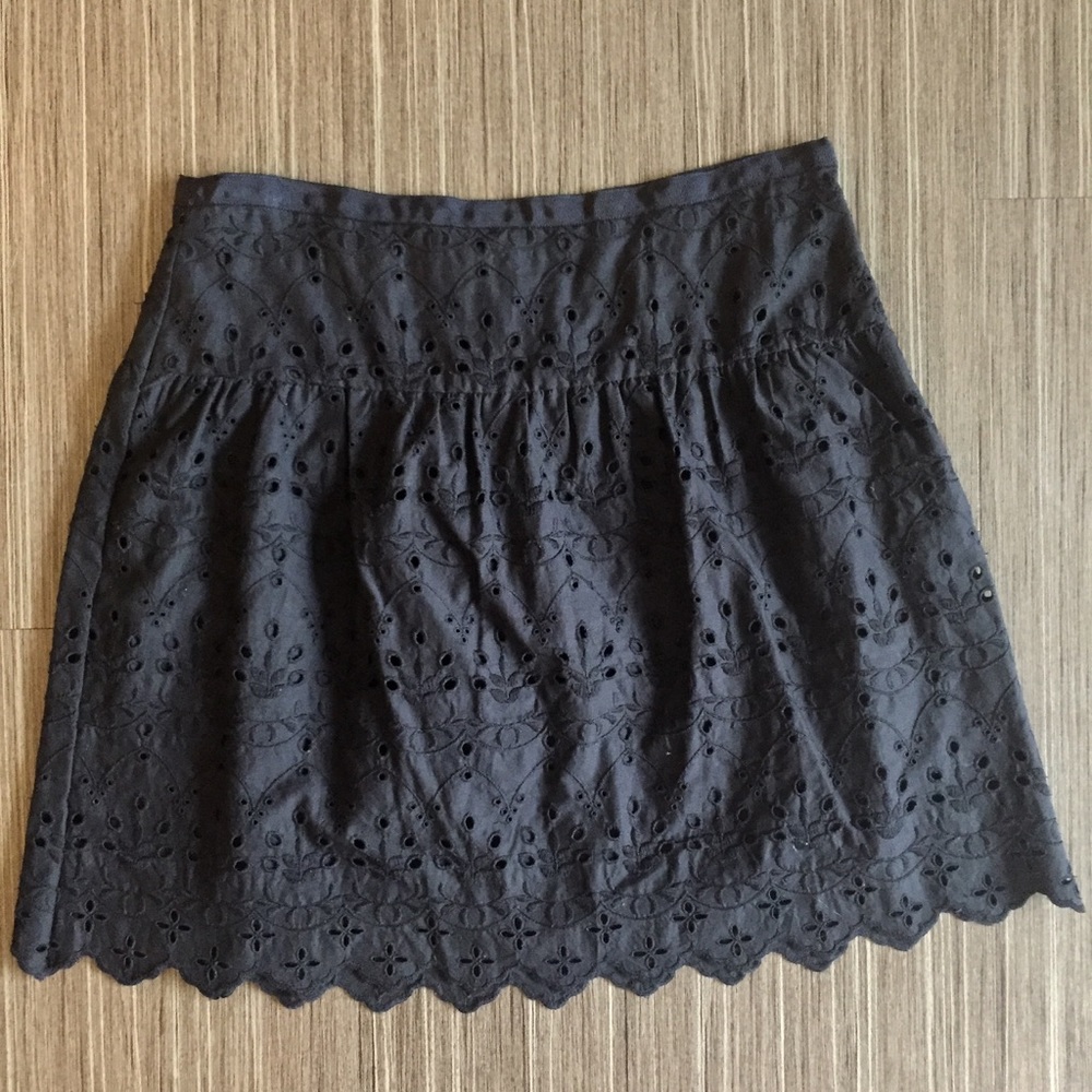 LOFT Dark blue eyelet skirt NWT!