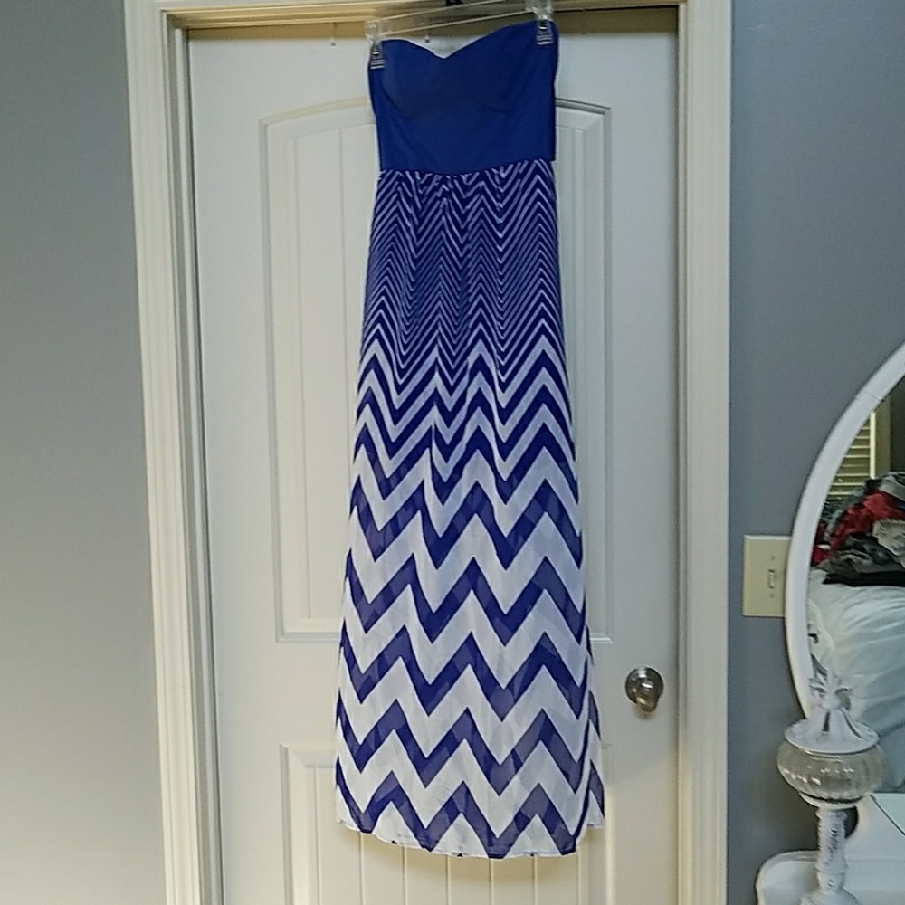 Blue dress