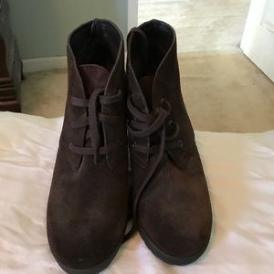 Brown ankle boots