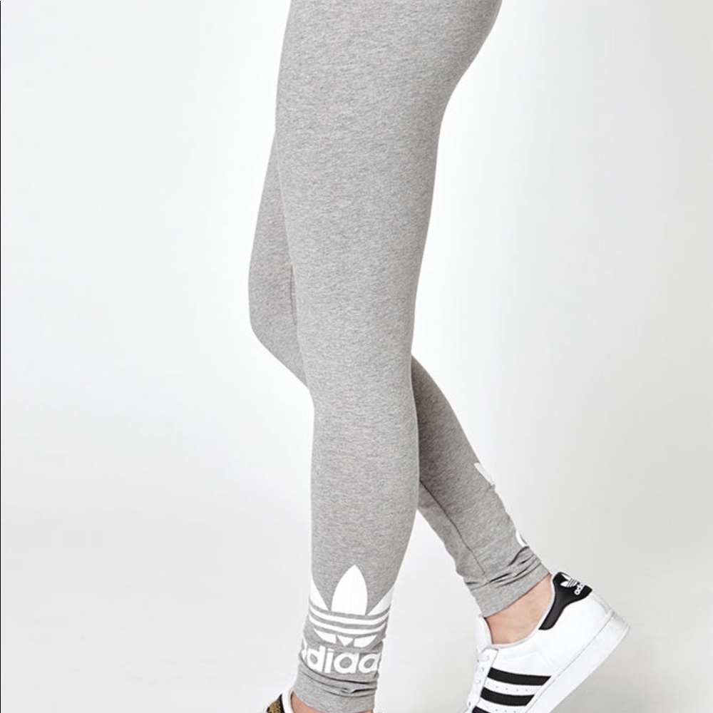 Adidas leggings