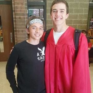 Meet your Posher, Collin