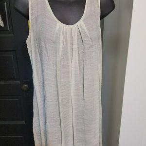 flowy tank