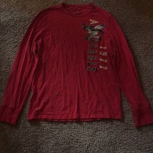 Men's shirt: long-sleeve tee