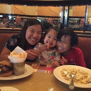 Meet your Posher, Ishelle