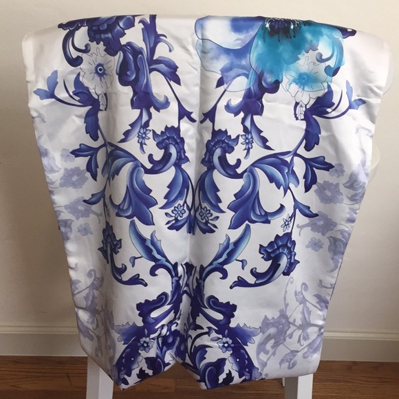 Blue water colour silk scarf - Picture 2 of 3