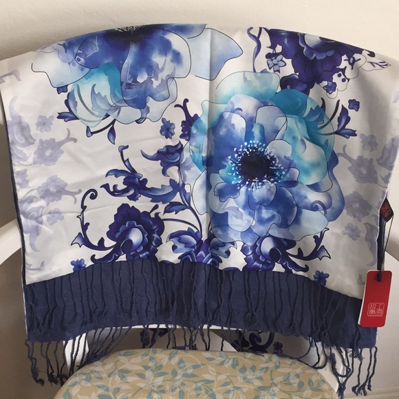 Blue water colour silk scarf - Picture 1 of 3