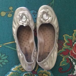 Lindsay Phillips Gold Flats