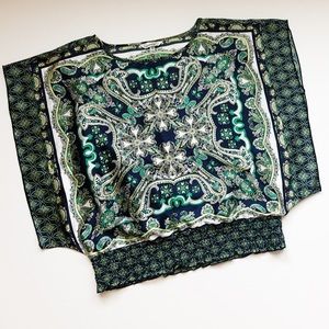 SPEECHLESS butterfly sleeve blouse