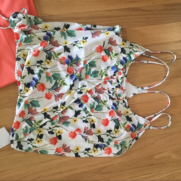 🆕Fabletics Warwick 3 Piece Outfit 🌺 - Picture 5 of 7